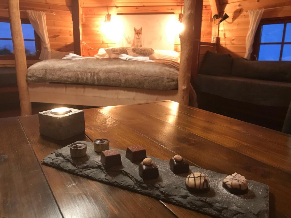 Vestvatn - Arctic Cabins Brekke  Ngoại thất bức ảnh
