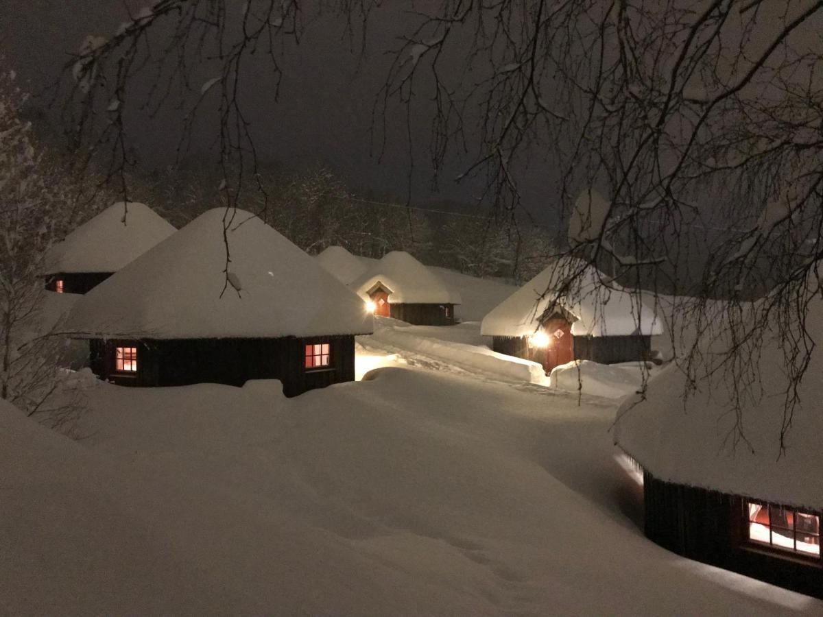 Vestvatn - Arctic Cabins Brekke  Ngoại thất bức ảnh
